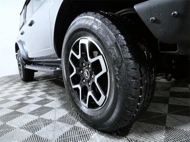 Used 2021 Ford Bronco - photo 1