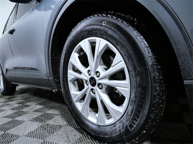 Used 2024 Ford Escape - photo 1