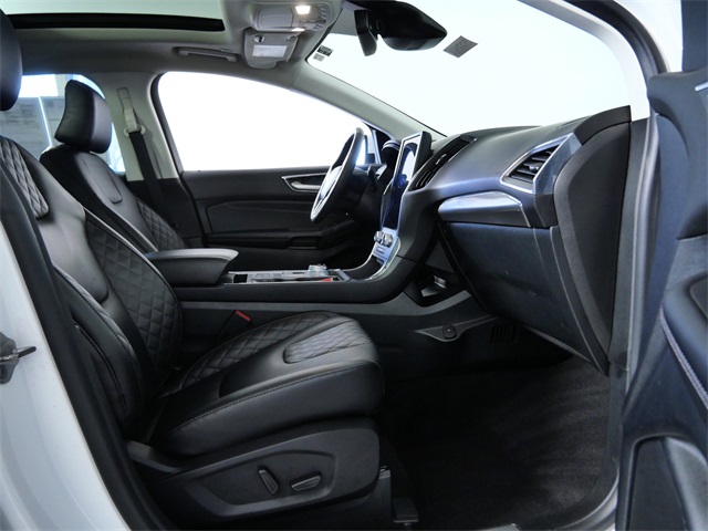 Used 2024 Ford Edge Titanium - photo 9