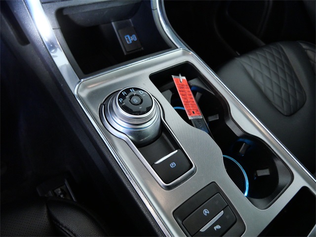 Used 2024 Ford Edge Titanium - photo 17