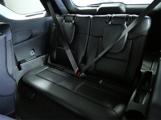 Used 2023 Ford Explorer ST-Line - photo 14