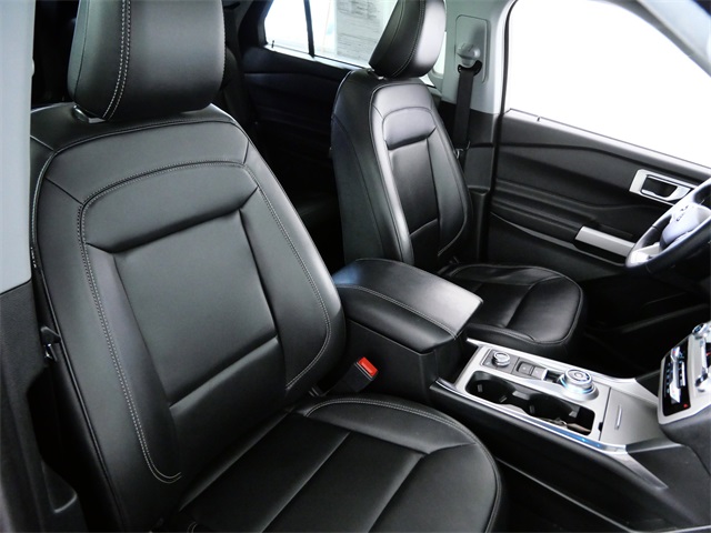 Used 2023 Ford Explorer XLT - photo 10