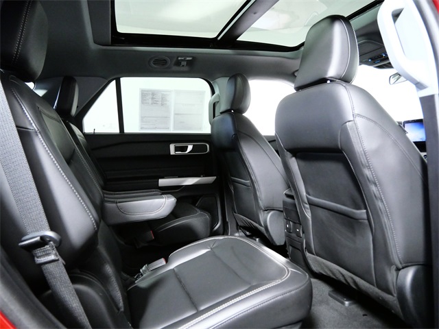 Used 2023 Ford Explorer XLT - photo 11