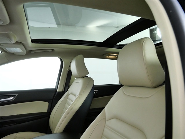 Used 2024 Ford Edge SEL - photo 16