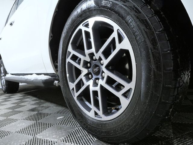Used 2025 Ford Expedition - photo 1