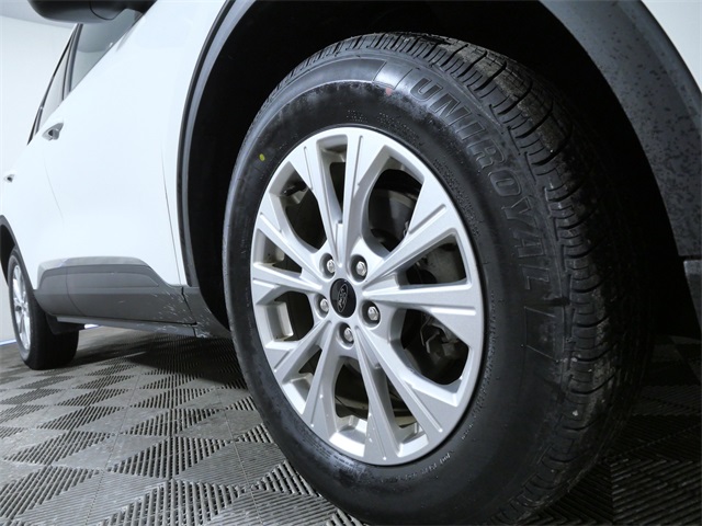 Used 2023 Ford Escape - photo 1