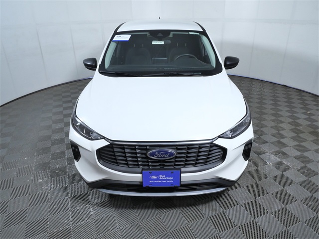 Used 2023 Ford Escape - photo 2