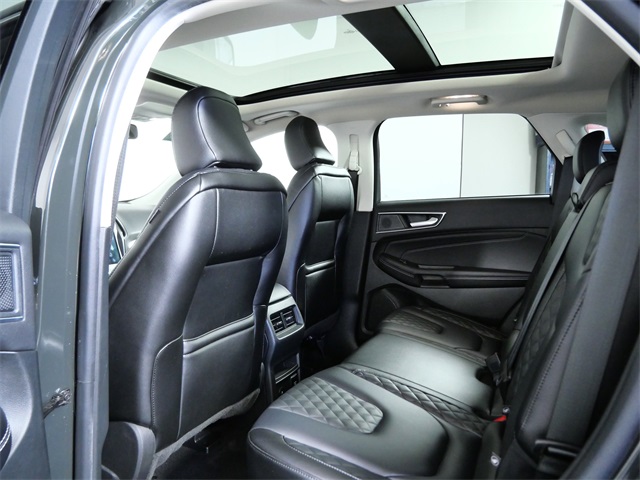 Used 2023 Ford Edge Titanium - photo 12