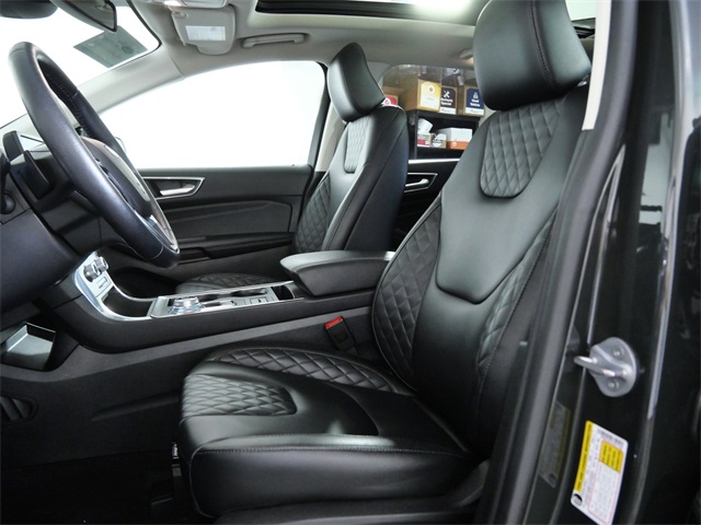 Used 2023 Ford Edge Titanium - photo 15