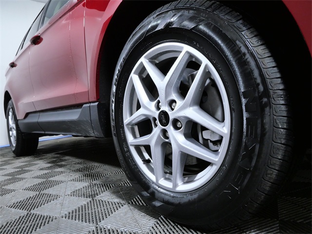 Used 2023 Ford Edge - photo 1