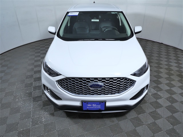 Used 2024 Ford Edge - photo 2
