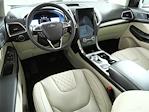 Used 2024 Ford Edge Titanium thumbnail 3