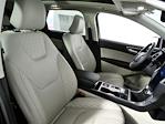 Used 2024 Ford Edge Titanium thumbnail 10