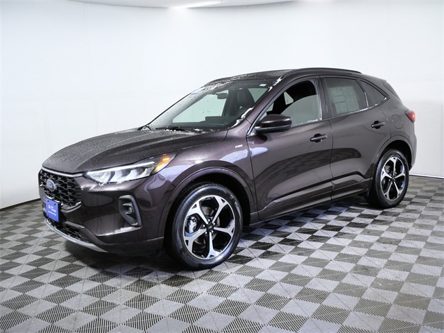 Used 2023 Ford Escape Select - photo 4