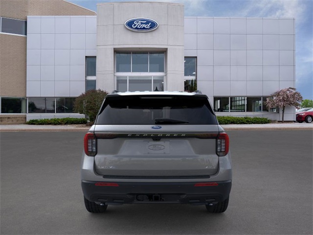 New 2026 Ford Explorer ACTIV - photo 5