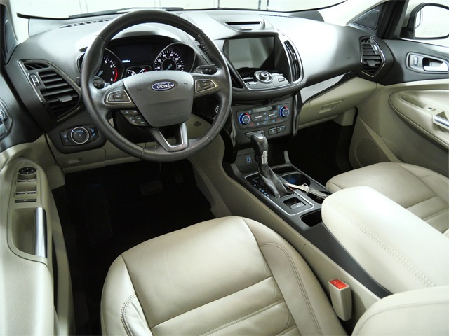 Used 2017 Ford Escape Titanium - photo 4