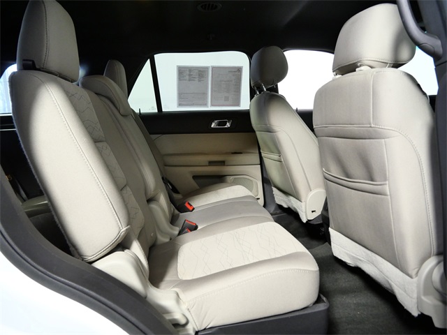 Used 2015 Ford Explorer Base - photo 11