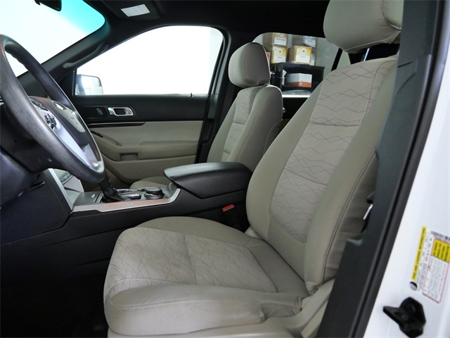 Used 2015 Ford Explorer Base - photo 16