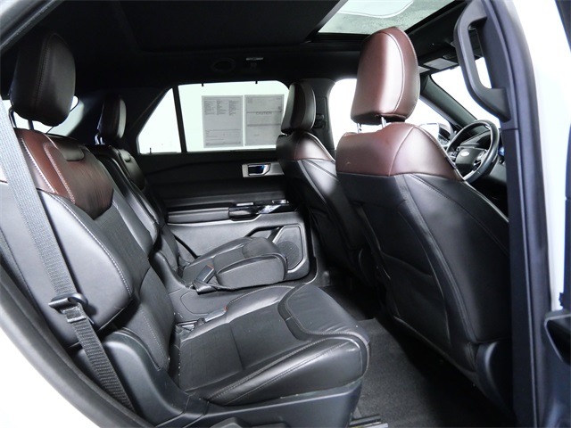 Used 2021 Ford Explorer Platinum - photo 11