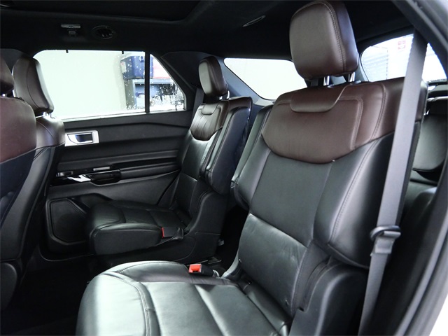 Used 2021 Ford Explorer Platinum - photo 13