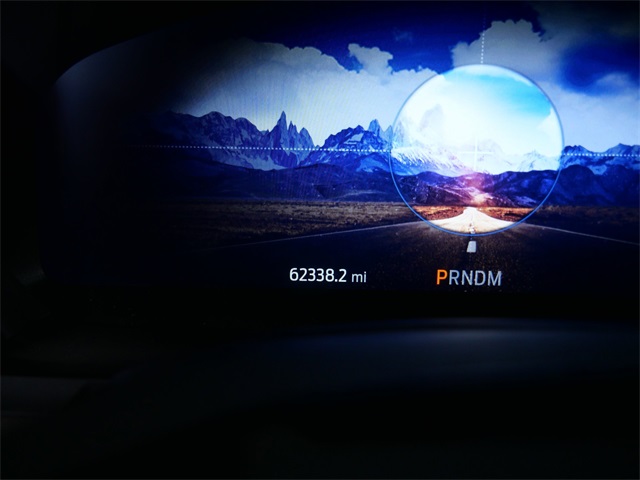 Used 2021 Ford Explorer Platinum - photo 17