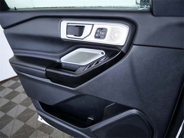 Used 2021 Ford Explorer Platinum - photo 25