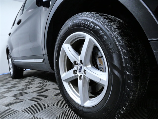 Used 2017 Ford Explorer - photo 1