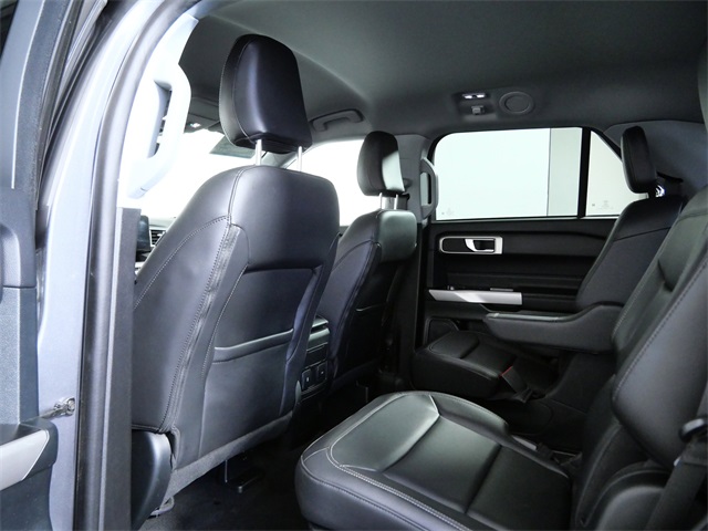 Used 2023 Ford Explorer XLT - photo 13