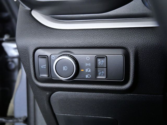Used 2023 Ford Explorer XLT - photo 23