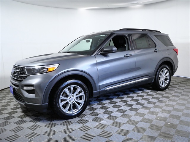 Used 2023 Ford Explorer XLT - photo 5