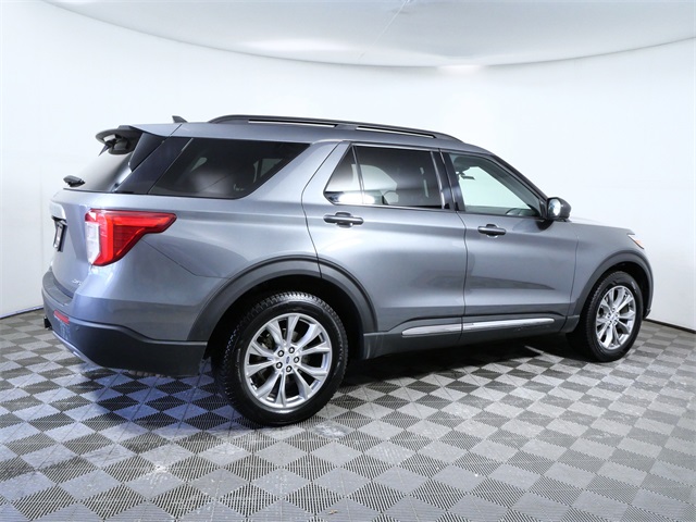 Used 2023 Ford Explorer XLT - photo 8