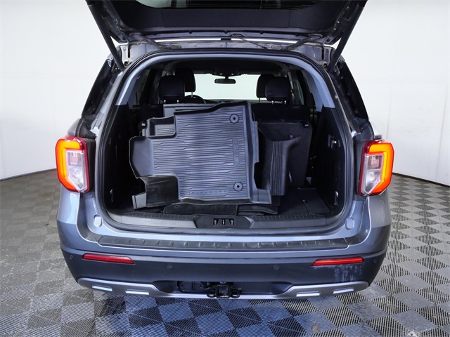 Used 2023 Ford Explorer XLT - photo 9