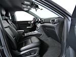 Used 2023 Ford Explorer XLT thumbnail 9