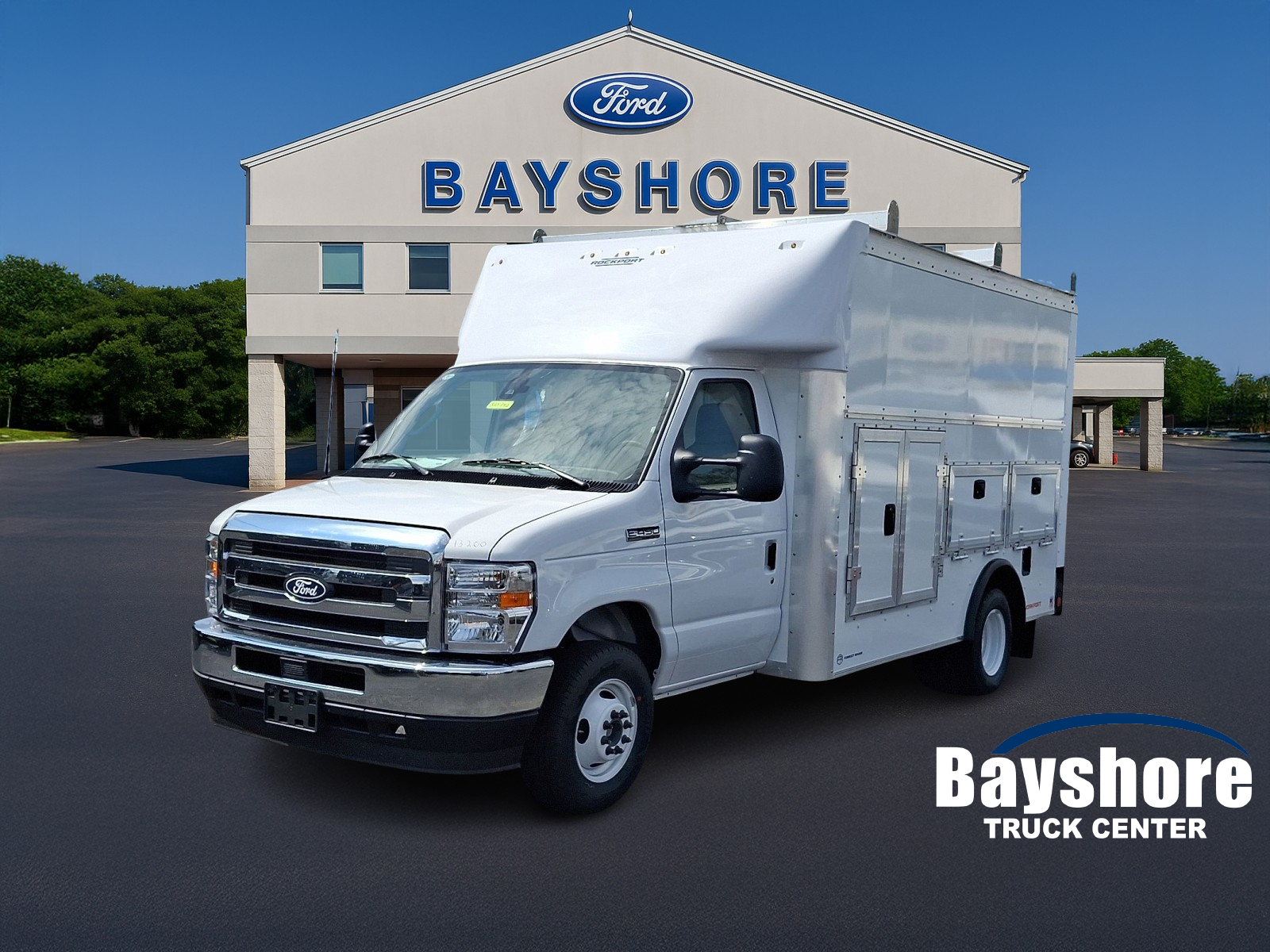 New 1996 Ford E-450 - photo 1
