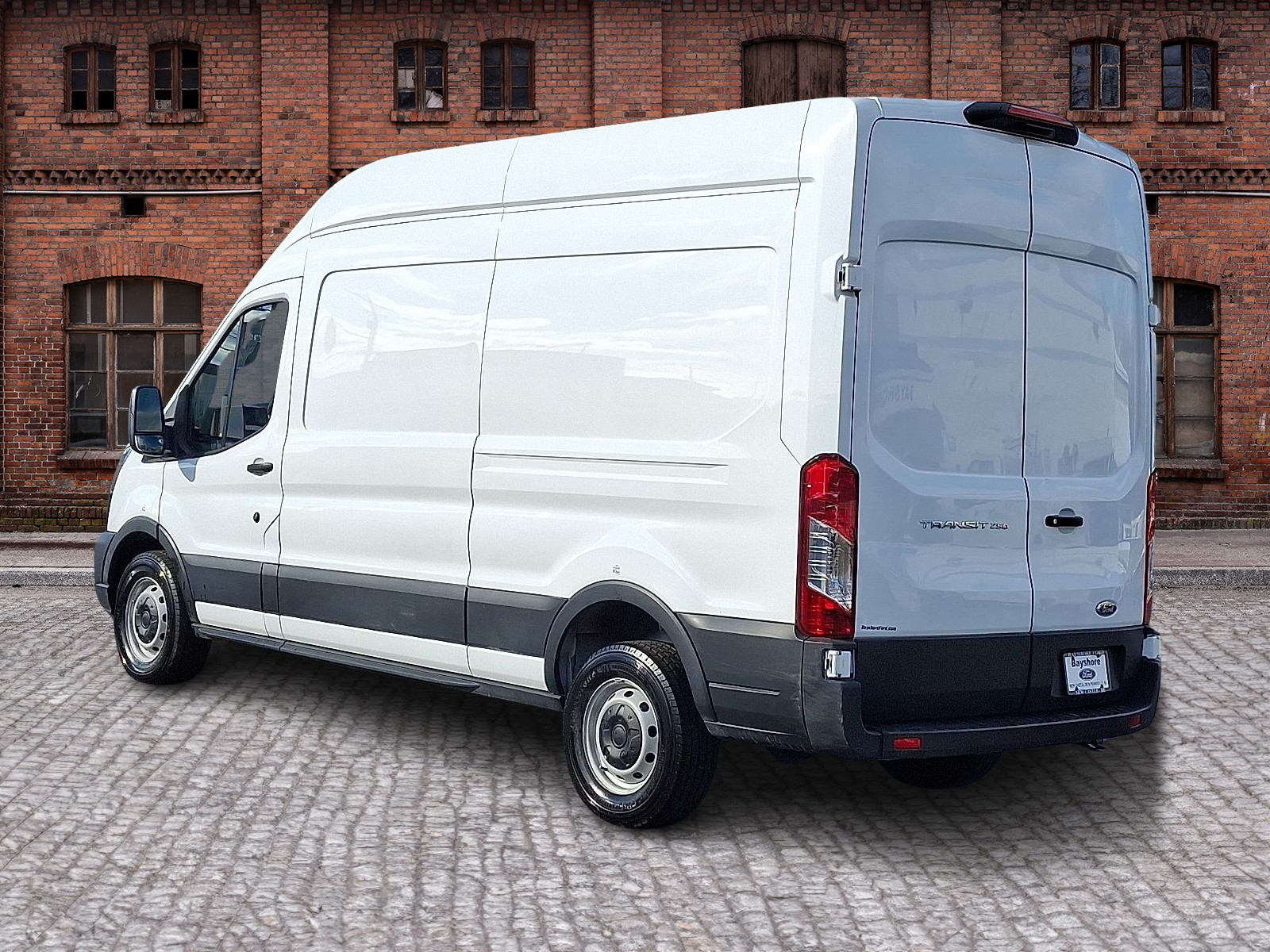 Used 2021 Ford Transit 250 - photo 2