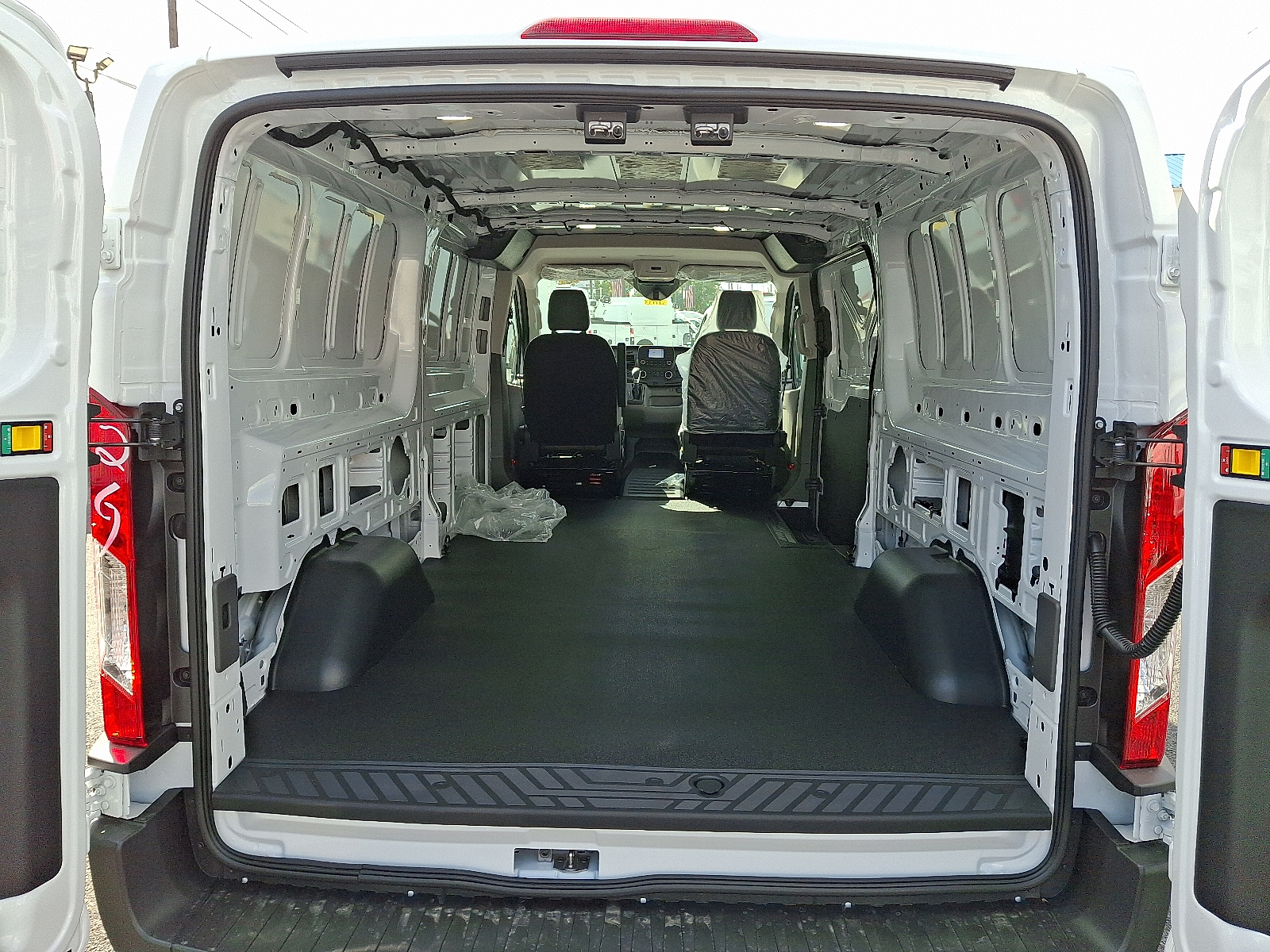 New 2025 Ford Transit 250 Low Roof Empty Cargo Van - photo 15