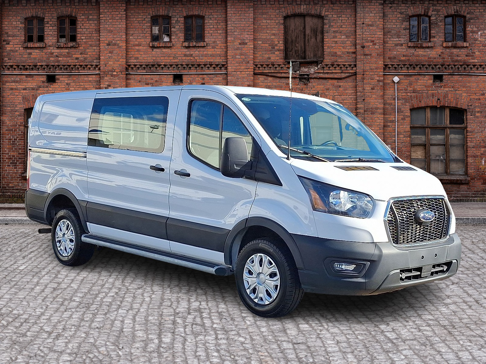 Used 2024 Ford Transit 250 Low Roof Empty Cargo Van - photo 29