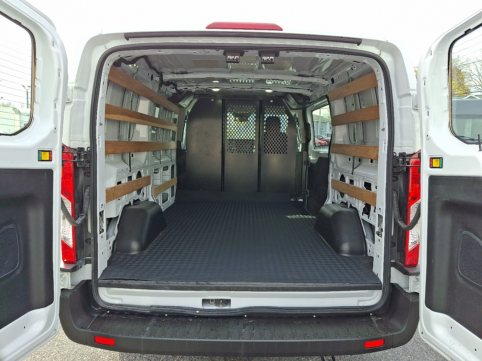Used 2024 Ford Transit 250 Low Roof Empty Cargo Van - photo 26