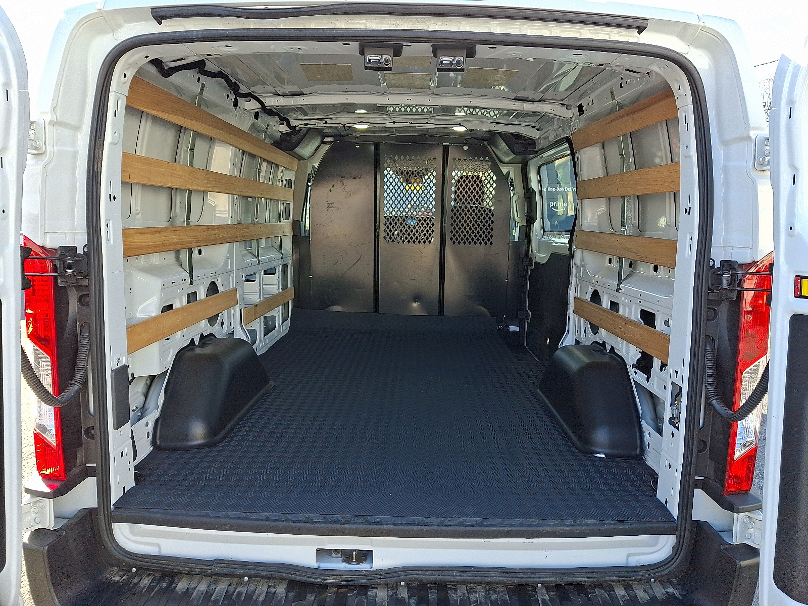 Used 2024 Ford Transit 250 Low Roof Empty Cargo Van - photo 21