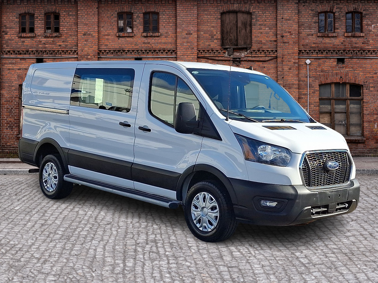 Used 2024 Ford Transit 250 Low Roof Empty Cargo Van - photo 29