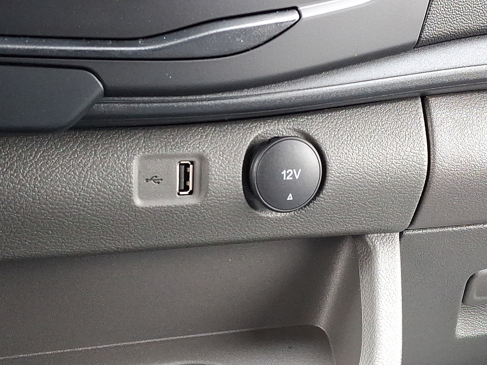 New 2026 Ford Transit 250 Medium Roof Empty Cargo Van - photo 13