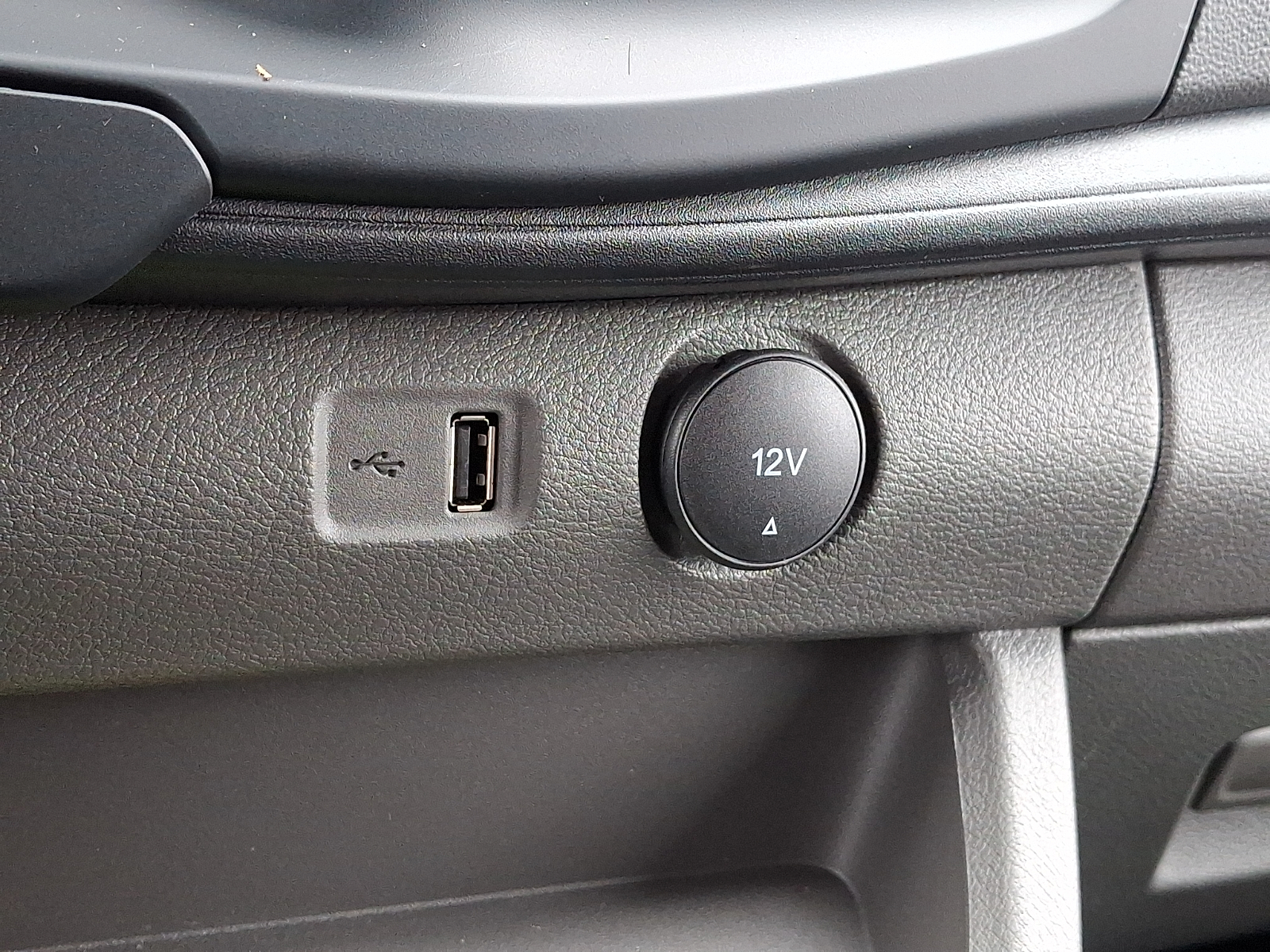 New 2025 Ford Transit 250 Low Roof Empty Cargo Van - photo 15
