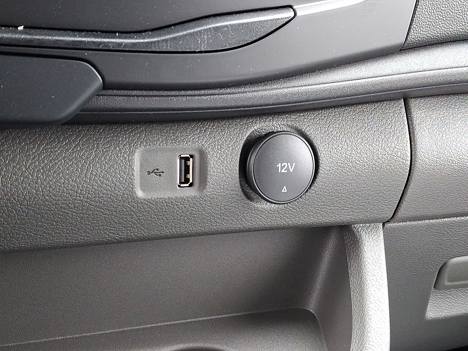 New 2026 Ford Transit 250 Medium Roof Empty Cargo Van - photo 14