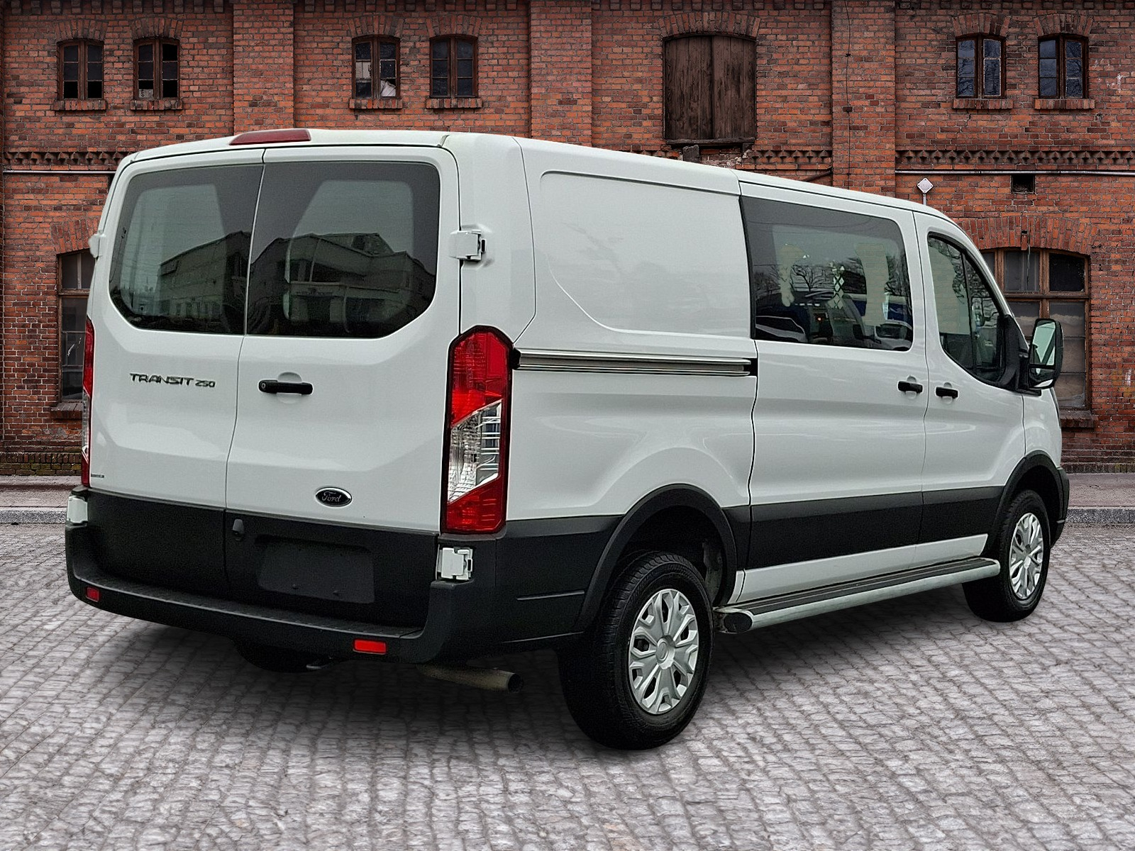 Used 2024 Ford Transit 250 Low Roof Empty Cargo Van - photo 4