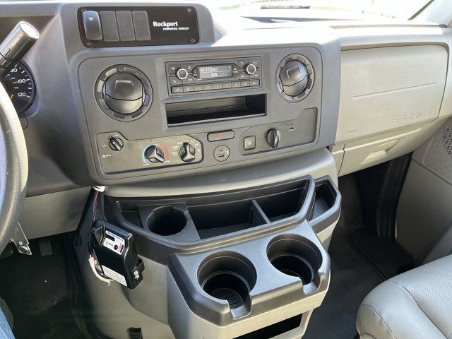 Used 2024 Ford E-350 Cutaway - photo 8