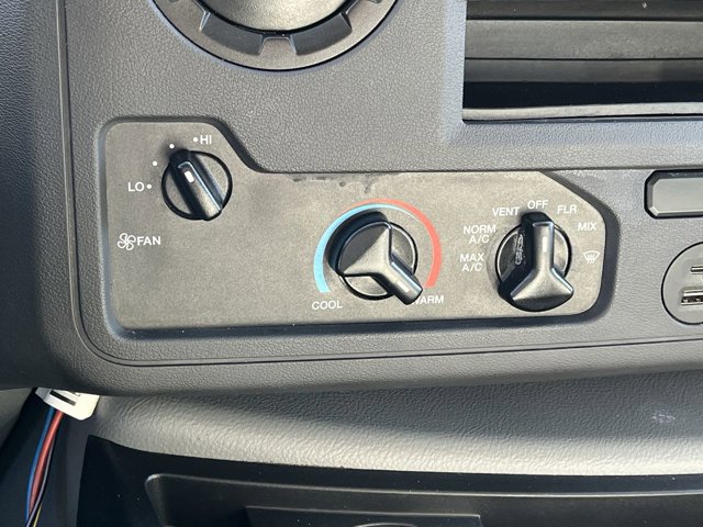 Used 2024 Ford E-350 Cutaway - photo 10