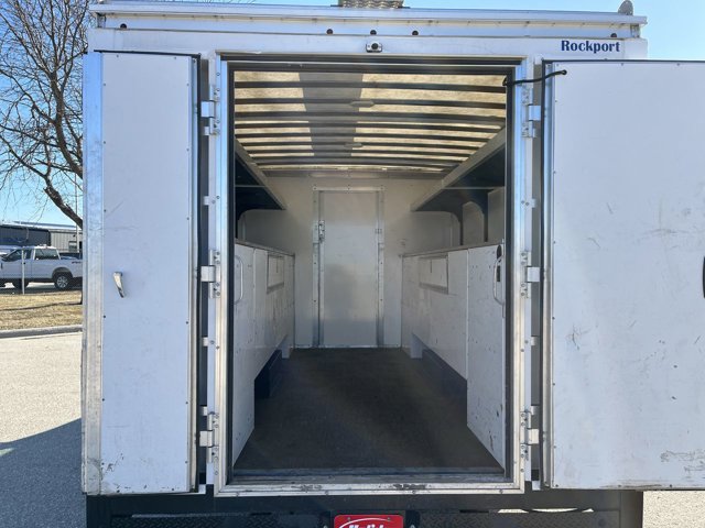 Used 2024 Ford E-350 Cutaway - photo 15
