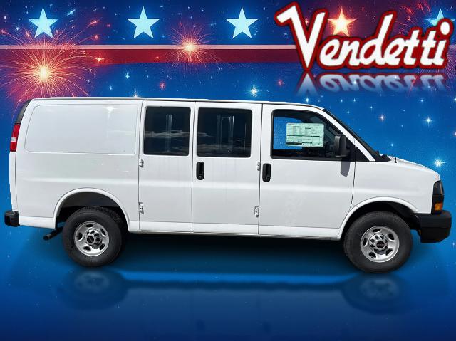 New 2026 GMC Savana 3500 Empty Cargo Van - photo 4