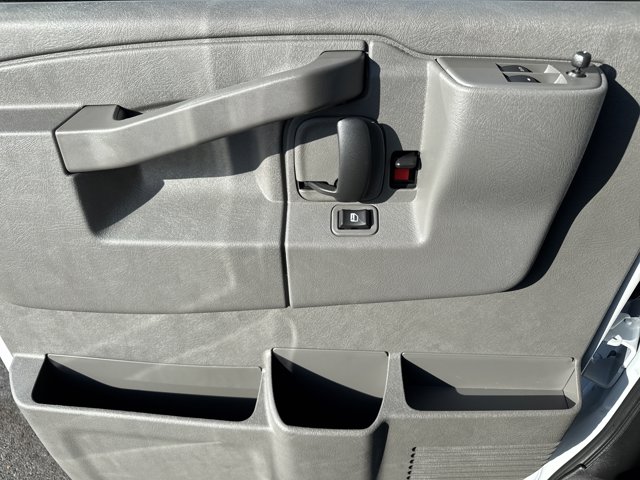 New 2025 GMC Savana 3500 Empty Cargo Van - photo 13