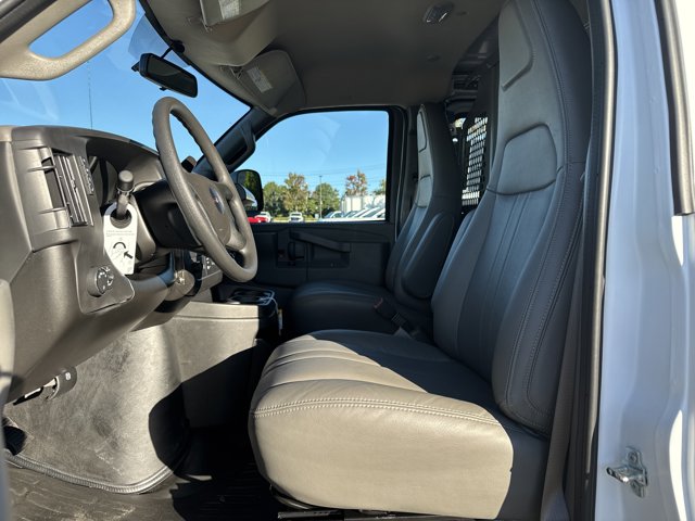 New 2025 GMC Savana 3500 Empty Cargo Van - photo 14